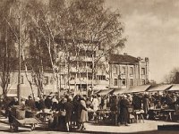 Kvaternikov trg oko 1950. godine A